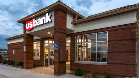 Winona, MN 55987. . Us bank locations mn